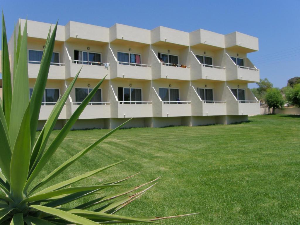 Relax Hotel Kolymbia Esterno foto